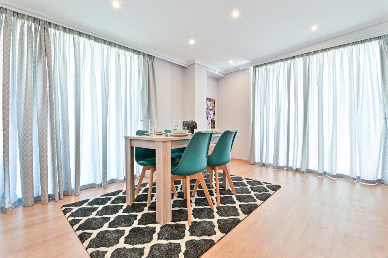 Charming Apartment With A Sea View Terrace Piraeus Ngoại thất bức ảnh