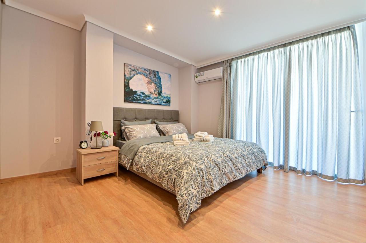 Charming Apartment With A Sea View Terrace Piraeus Ngoại thất bức ảnh