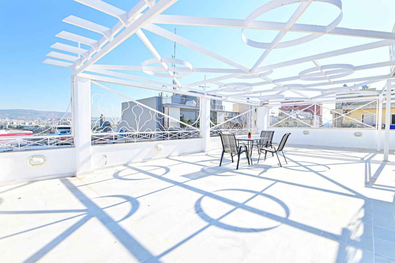 Charming Apartment With A Sea View Terrace Piraeus Ngoại thất bức ảnh