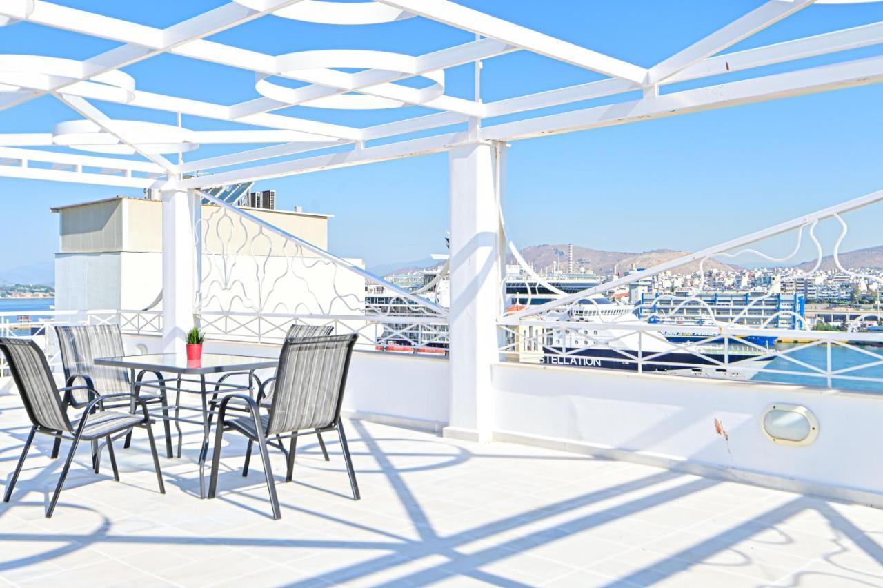 Charming Apartment With A Sea View Terrace Piraeus Ngoại thất bức ảnh